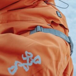 Hurtta Bare Winterjacke Sunrise -Günstiges Kornfrei Futter Geschäft 188296 188297 188298 188299 188300 188301 188302 hurtta forzooplus bare winterjacke sunrise hs 13 5